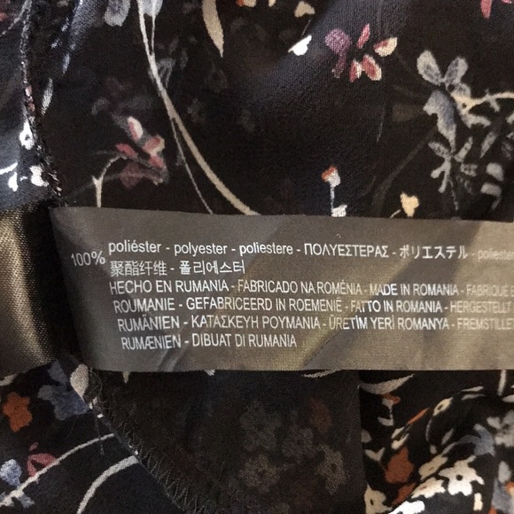 Zara semi sheer open back floral top - Picture 8 of 9